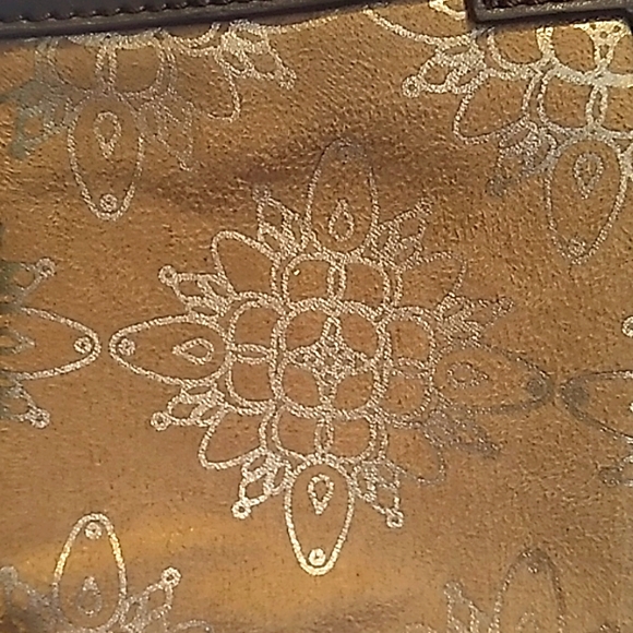 Bath & Body Works Faux Fur Clutch Wristlet. NWOT - Picture 9 of 9